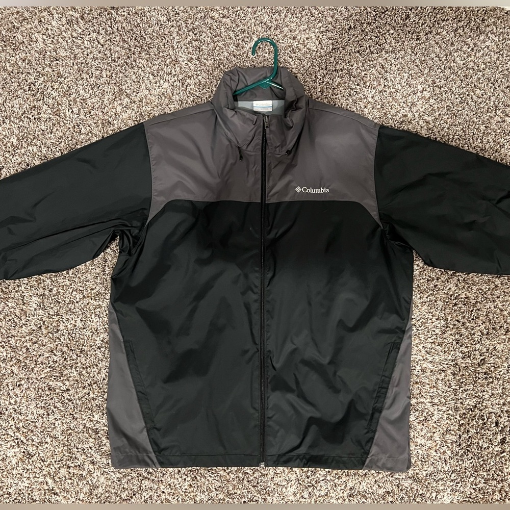 Columbia Rain Jacket